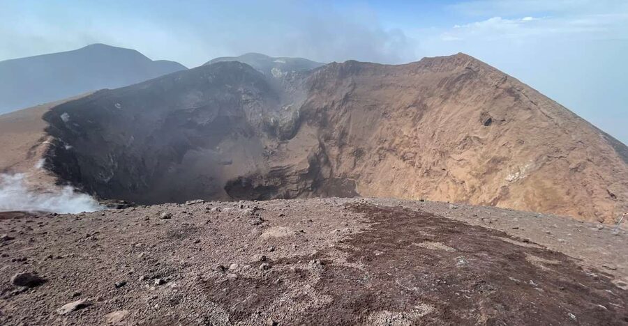 Piano Provenzana: Mount Etna Hiking Trip to 3,300 Meters - Why this Etna hike feels different from a basic crater tour