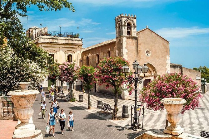 Private Taormina Walking Tour & Greek Theatre - Entering The Ancient Greek Theatre area for instant context