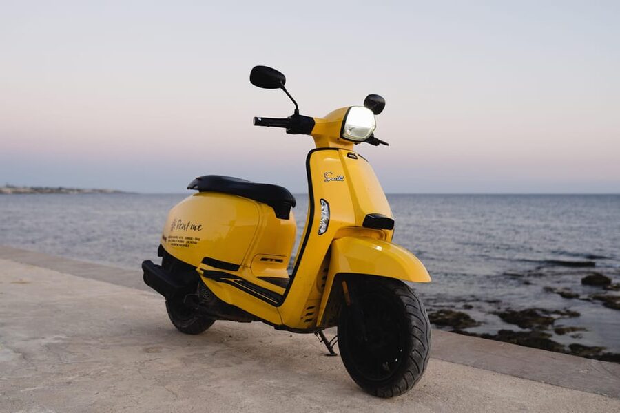 Rent beautiful iconic scooters and discover Sicily. - Turning Sicily into your own route from Palermo