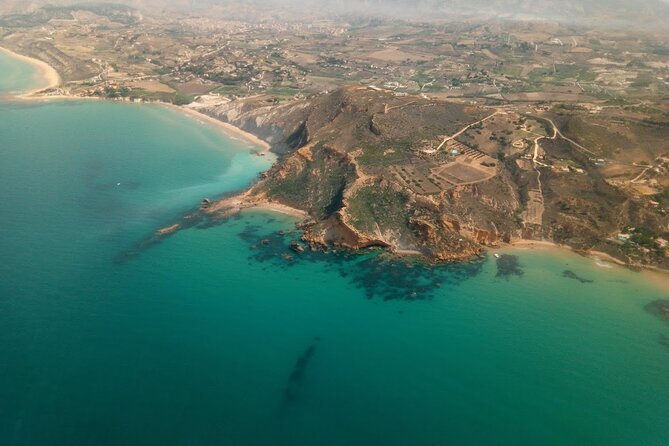 Scala dei Turchi in 3.5 hours, boat tour with stops for swimming - Stop 3: Torre di Monterosso and the sensation of mineral-salty water