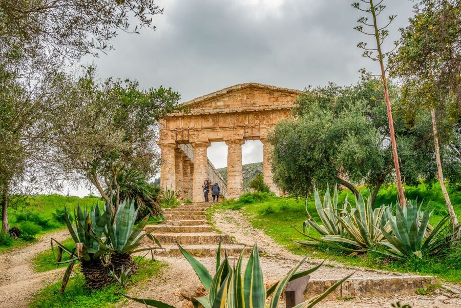 Segesta, Erice and Salt Pans Full-Day Excursion from Palermo - Nubia: a short salt-mines stop you can use for photos and context