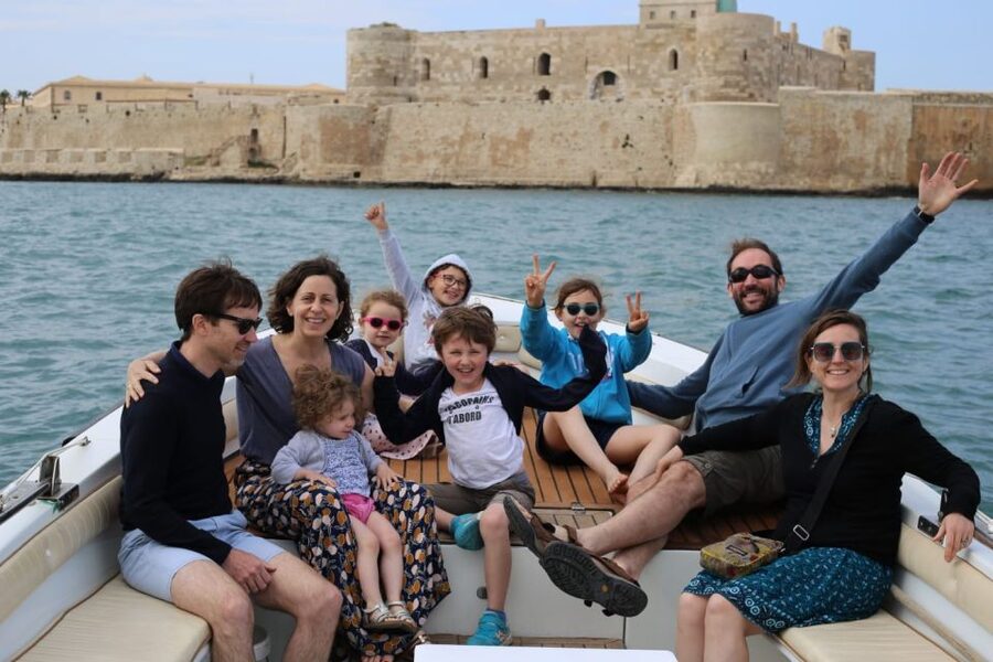 siracusa boat tour with visit to sea caves and ortigiaisland - Key highlights you will feel right away