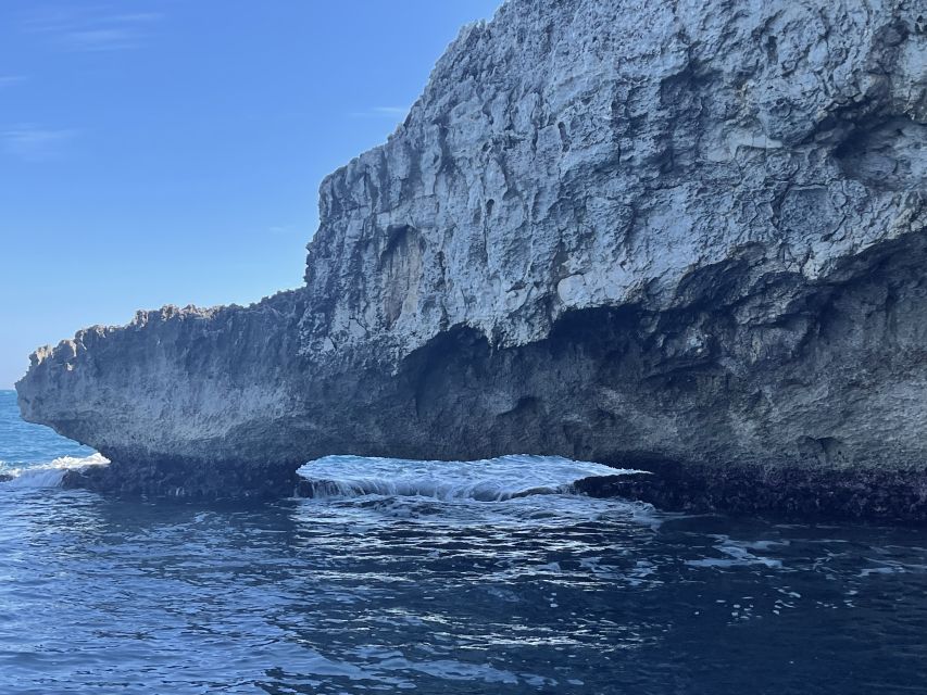 siracusa boat tour with visit to sea caves and ortigiaisland - One-Hour Route Around Ortigia, Built for Time-Constrained Days
