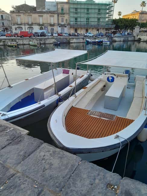 Siracusa: Ortigia Boat Tour with Marine Grotto - Why this Ortigia boat tour feels special from the start