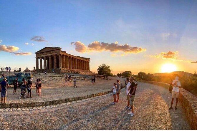 Sunset Tour of the Valley of the Temples - Licensed guide + small-group pace: what “relaxed” means here