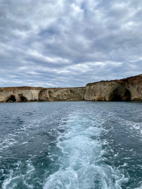 Syracuse:Boat tour Ortigia,Pillirina and seacaves - Sea caves cruising, then the swim plan you should time your day around