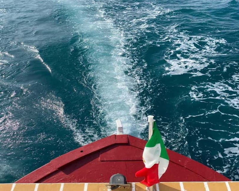 Syracuse: Boat Trip with Lunch, Wine, and Swimming Stops - Plemmirio Nature Preserve and the gulf of Pillirina swim break