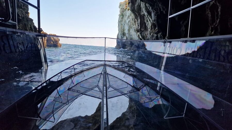 Syracuse: Coast and Sea Caves Full Transparent Boat Tour - Captains and onboard vibe: what makes the ride feel smooth