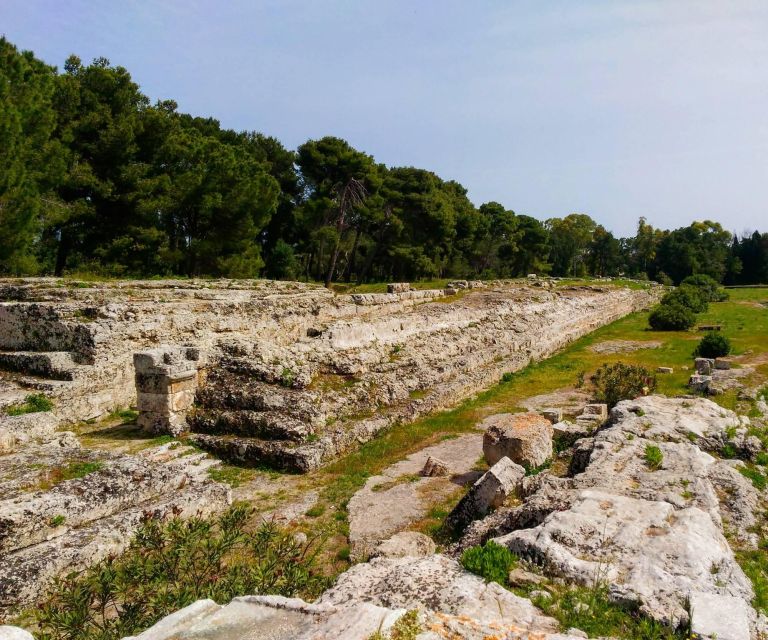 Syracuse: Neapolis and Greek Theater guided tour - Greek Theater Syracuse: where you hear the city and see the harbor