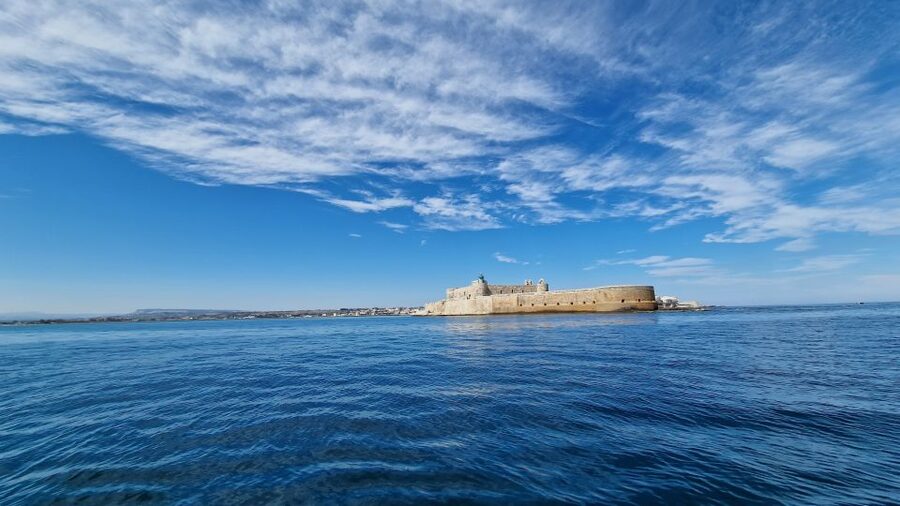 Syracuse: Pillirina, Ortigia, and Sea Caves Tour by Boat - Pillirina swim and snorkel: the part you’ll remember on hot Sicilian days