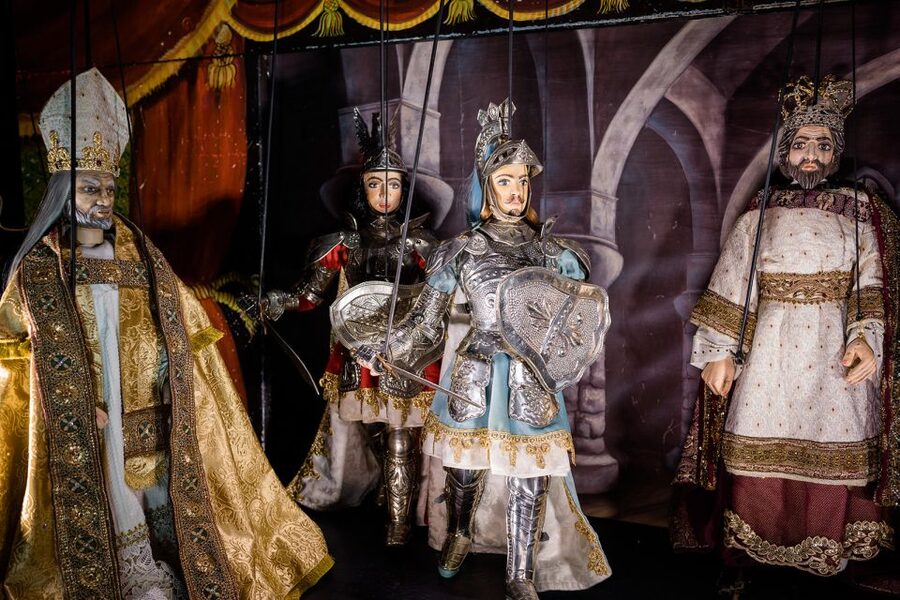 Syracuse: Sicilian Puppet Show with visit behind the scenes - Should you book this Opera dei Pupi puppet show with backstage access?
