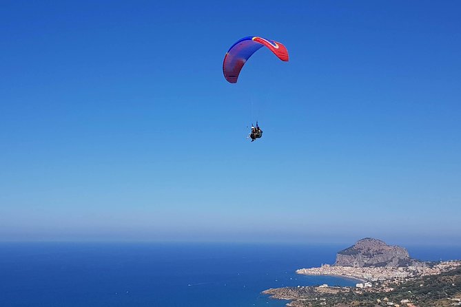 Tandem Paragliding Flight in Cefalù - GoPro footage plus phone transfers, done right after landing
