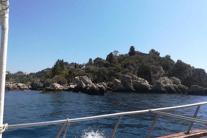Taormina and Isola Bella Day Tour with Boat Trip from Messina - Mt. Etna viewpoints and how the day stays scenic