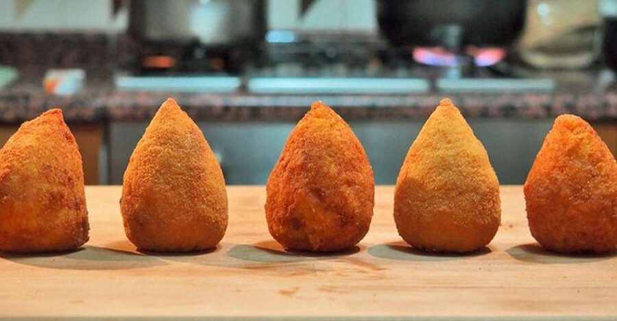 Taormina: Arancino Making Class with Drinks - Finding the Right Spot by Porta Messina Arch