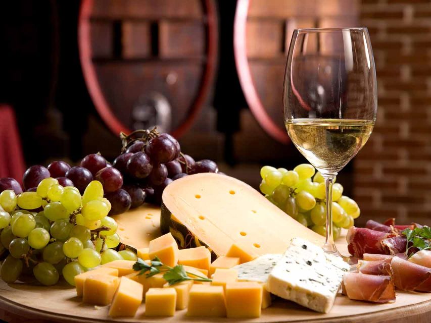Taormina: Guided Etna Wine Tasting Half-Day Tour - Value check for a $68, four-wine Etna tasting
