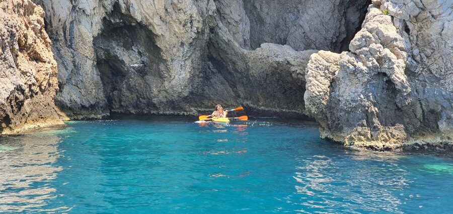 Taormina: Kayak Coastal Tour to Isola Bella and Blue Grotto - Teocle Statue meeting point, plus practical on-the-ground help