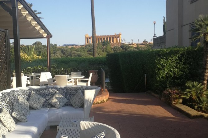 Transfer from Palermo Airport to Marina di Portorosa, Furnari - Door-to-Door Logistics That Handle the Tight Stuff