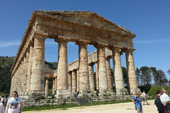 Visit Segesta and Selinunte from Trapani - What is included, what is not, and how to budget your day