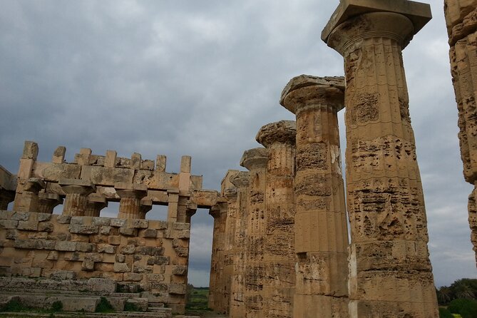 Visit Segesta and Selinunte from Trapani - Air-conditioned minivan, and why that comfort pays off
