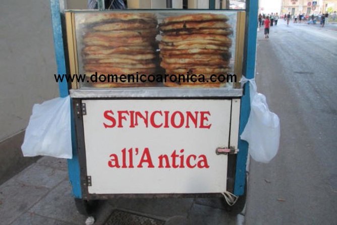 Walking Tour and street food Tour Palermo / History and Food - Santa Maria dell’Ammiraglio (Martorana): the church stop that adds meaning